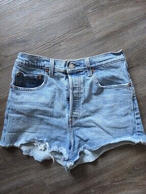 Levi's Ribcage Jean Shorts